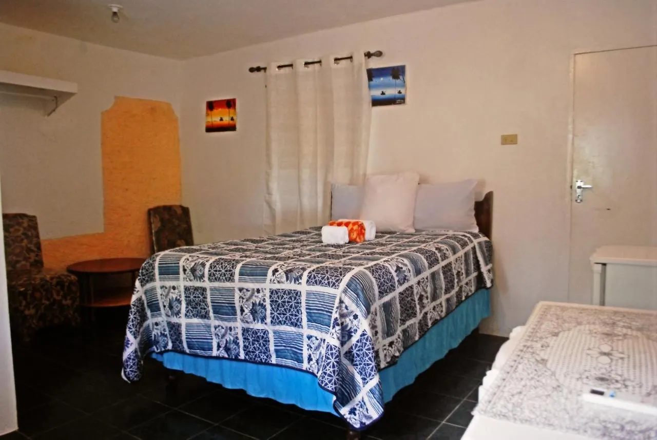 Cozy And Affordable Hotel Ocho Rios Jamaica